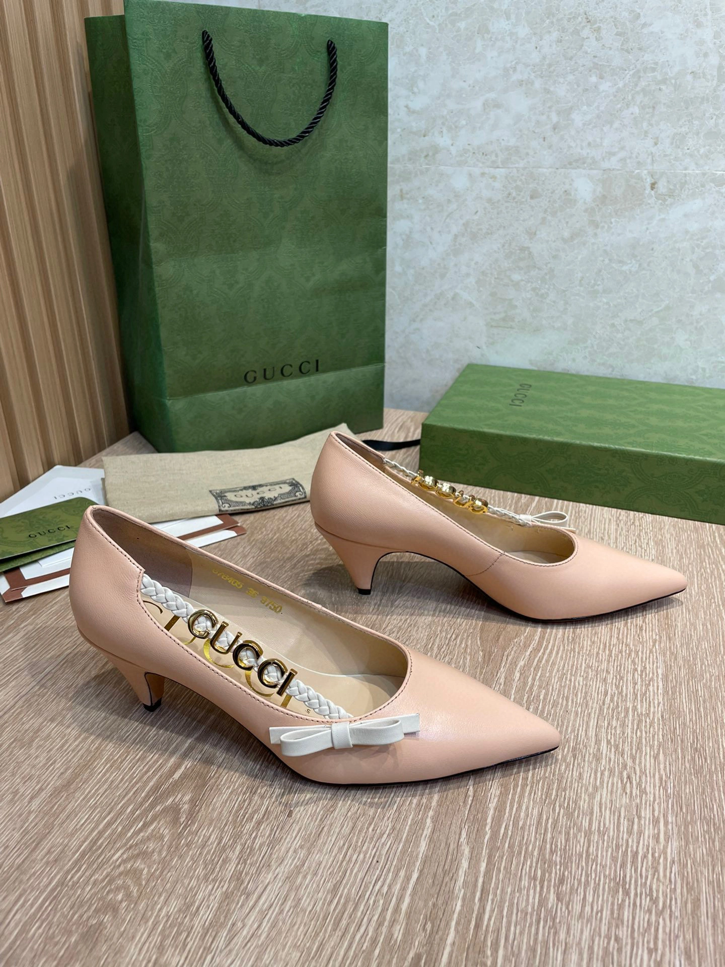 coco- heel height ：5.5cm ， Sheepskin item:B-X158J2327